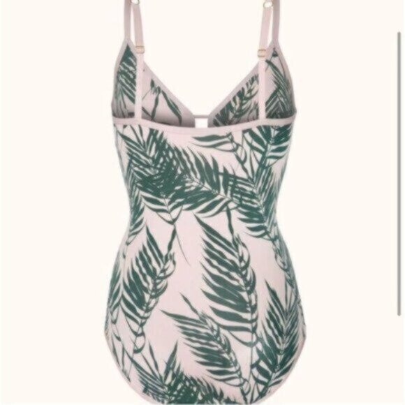 NWT Lively Women's Pink & Green Floral Print Snaps Bodysuit Size Small - Picture 5 of 9